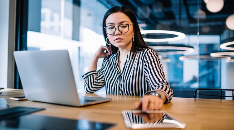 woman working on laptop